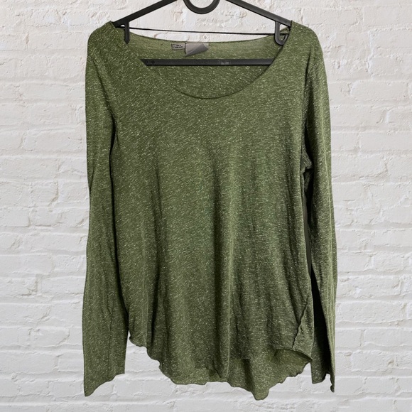 Vero Moda Heathered Green Lightweight Long Sleeve Shirt with Outer Seam, Medium - Picture 2 of 10